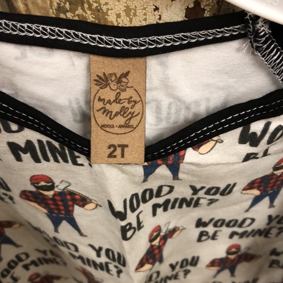 Made by Molly 2T Valentines Shirt - Picture 3 of 3